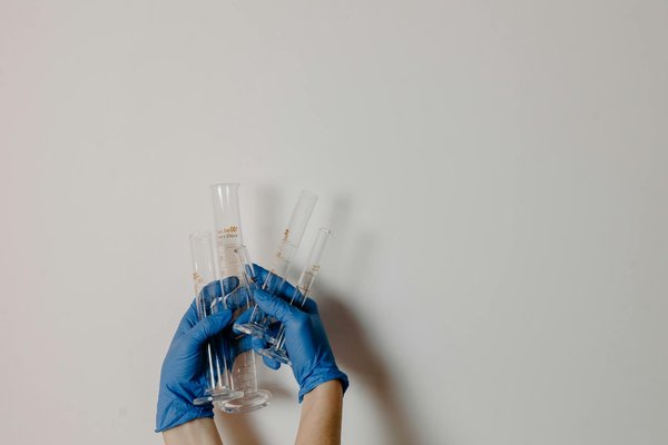 How does the timing of your meals affect your weight and metabolism?